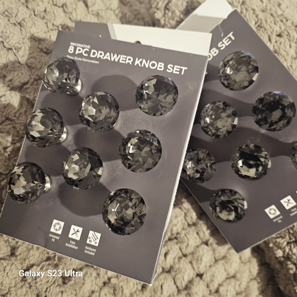 8-Piece Black Drawer Knob Set